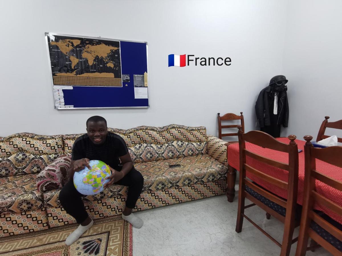 228Hostel Al Hamra Ngoại thất bức ảnh