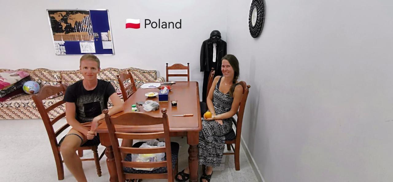 228Hostel Al Hamra Ngoại thất bức ảnh